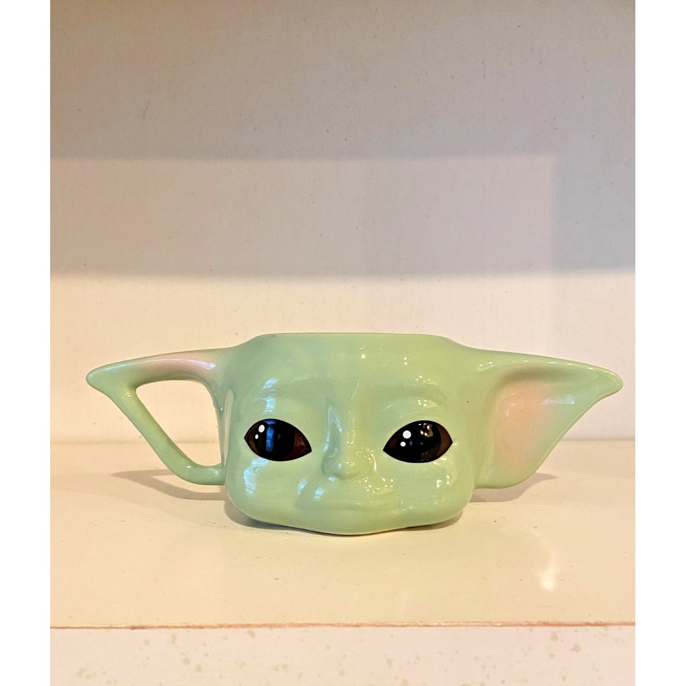 Star Wars The Mandalorian Grogu "The Child" Baby Yoda Ceramic Mug 20 oz NEW